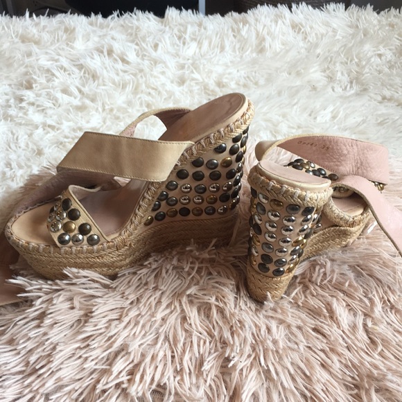 Stuart Weitzman Studded Platform Espadrille Wedge - Picture 2 of 6